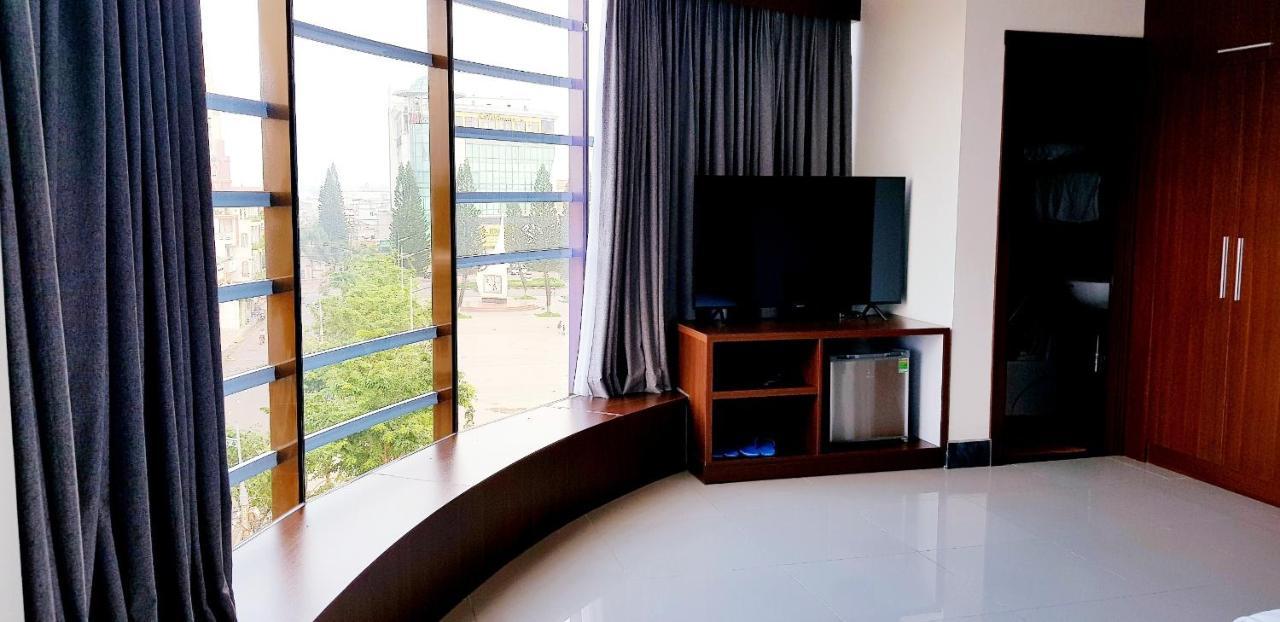 Quoc Thanh Hotel Long Khanh Exterior foto