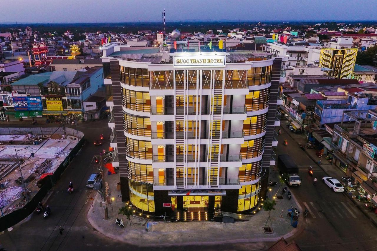 Quoc Thanh Hotel Long Khanh Exterior foto